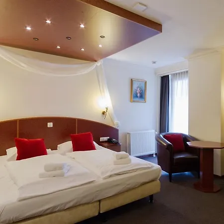 Restaurant De Baronie 4* Boxmeer