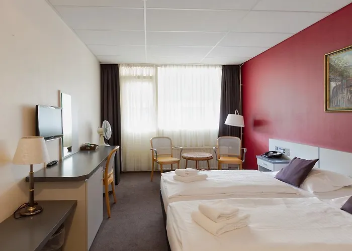 Hotel Restaurant De Baronie 4*